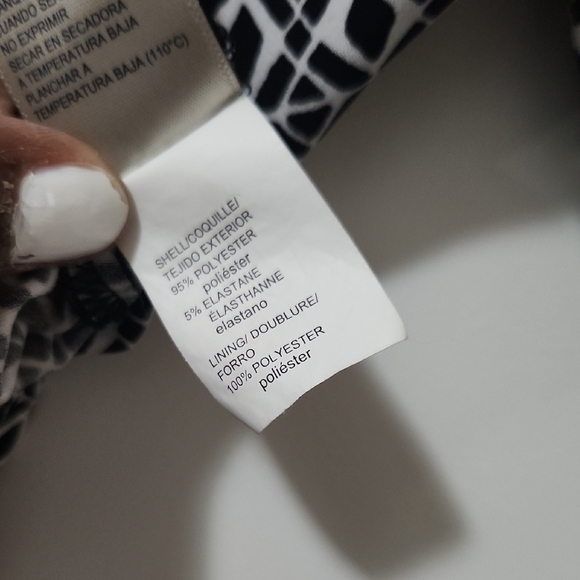 Rafaella Wide Leg Jumpsuit – Black/White Print - 2XL - Picture 9 of 10